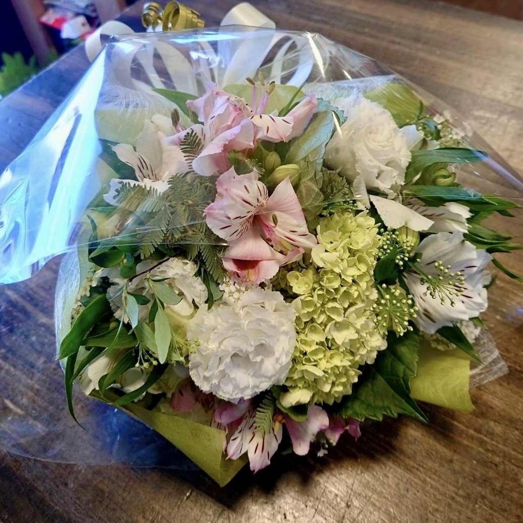 花束 ¥3,000- 画像1